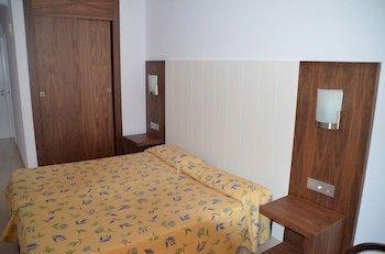 Guest house Neptuno Peguera